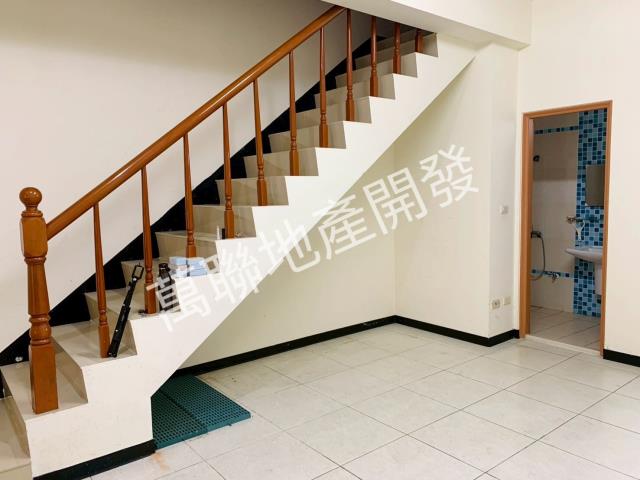 台中透天-11