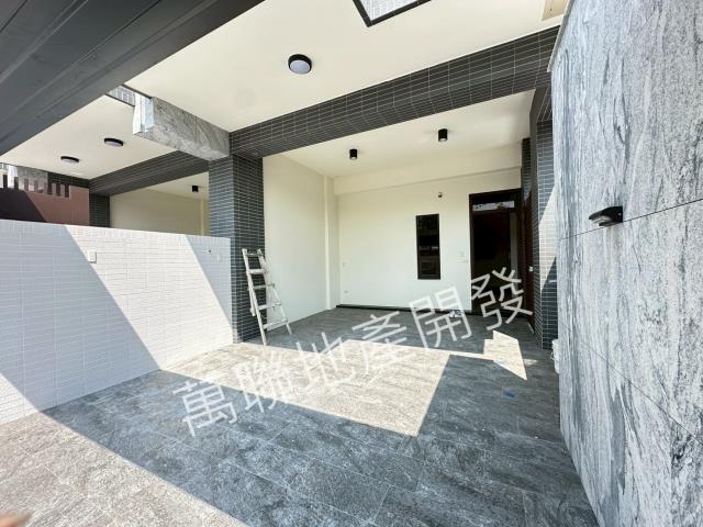 台中大里別墅-12